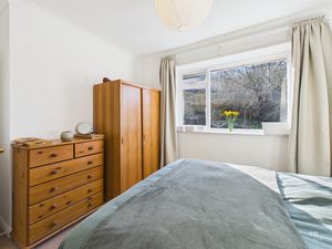 Photo 32- click for photo gallery